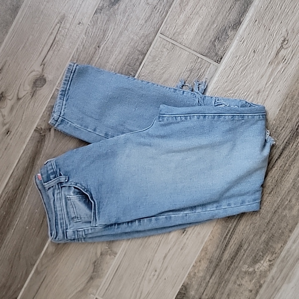 3/$15 Vibe & Rant Jeans